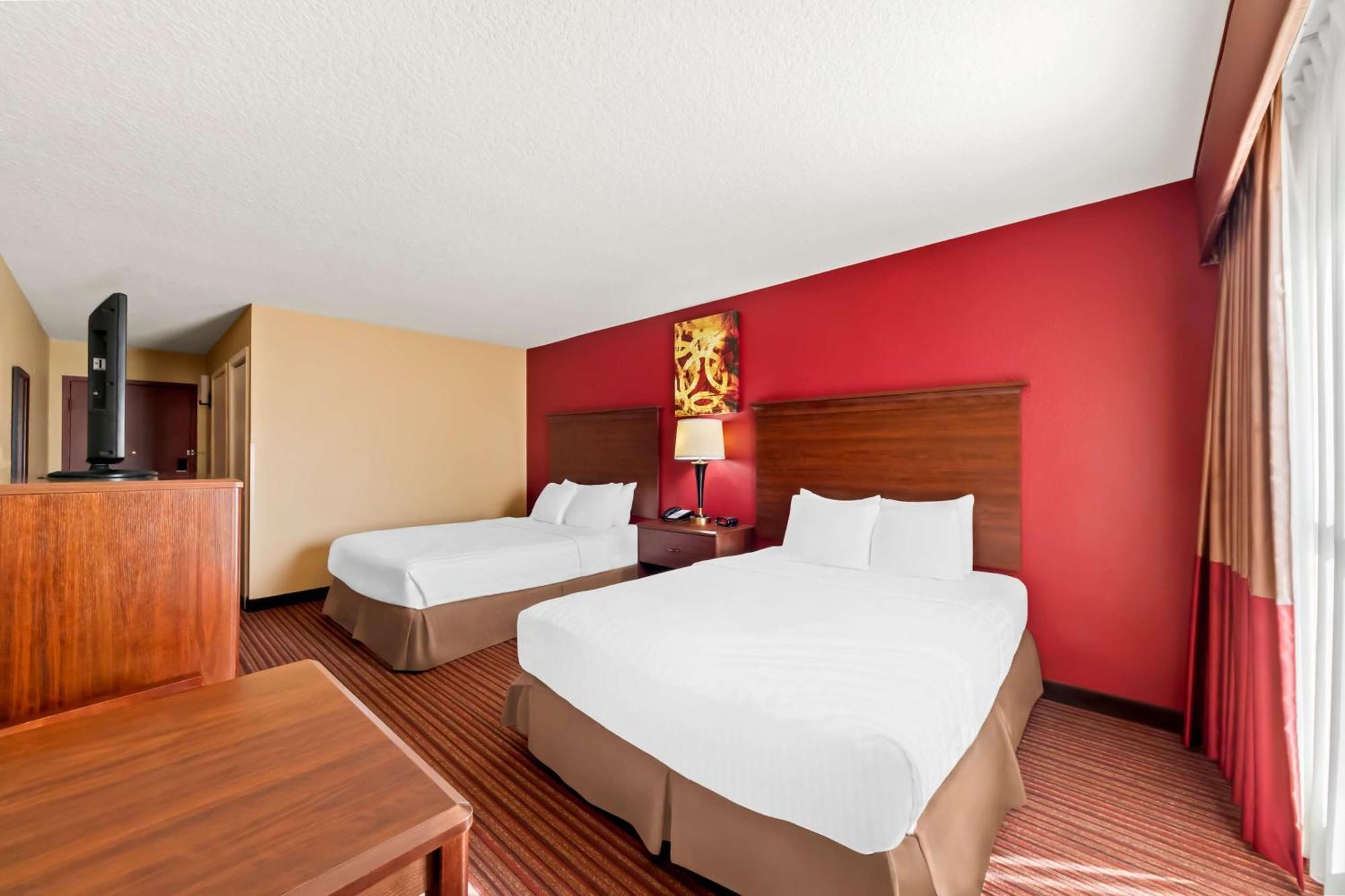 Surestay Plus By Best Western San Antonio Fiesta Inn Exterior photo